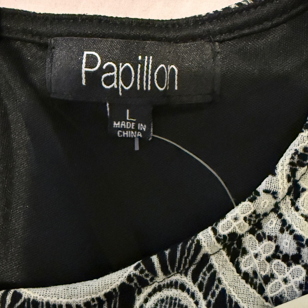 Papillon Black & White Lace Sleeveless Shift Dress - NEW
